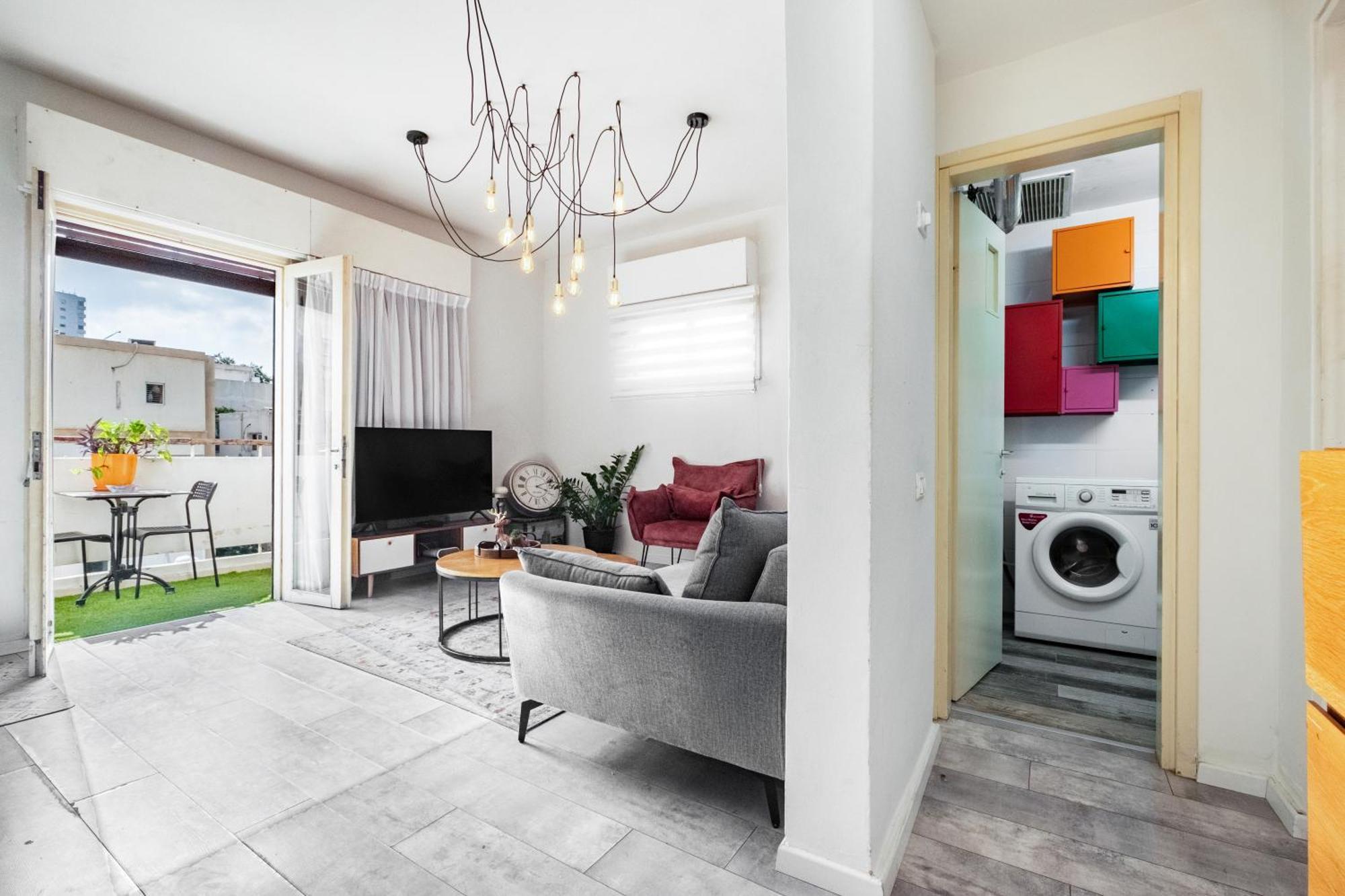 Premium 1Bd Apartment Near The Beach W/Balcony เทลอาวีฟ ภายนอก รูปภาพ