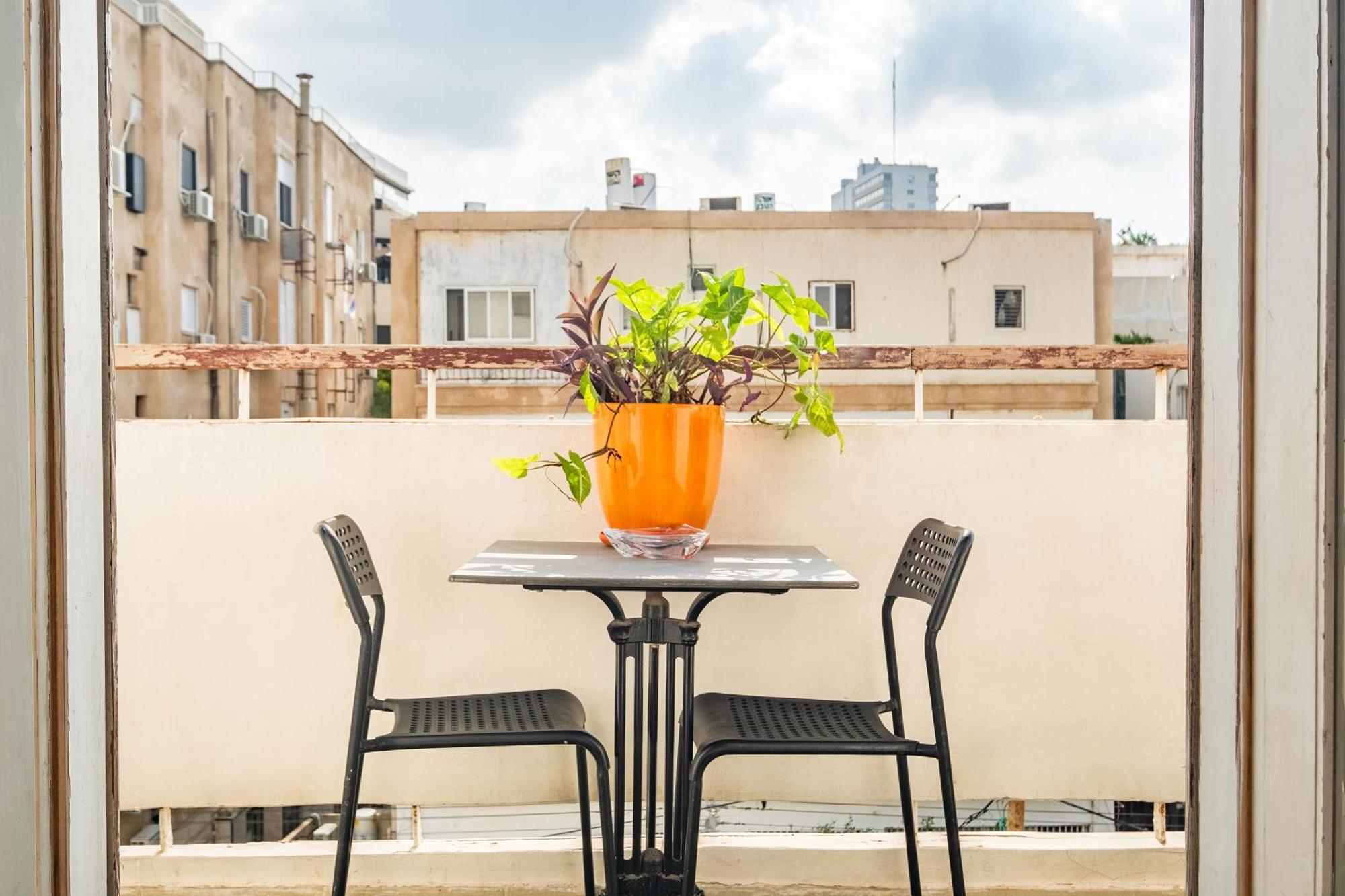 Premium 1Bd Apartment Near The Beach W/Balcony เทลอาวีฟ ภายนอก รูปภาพ